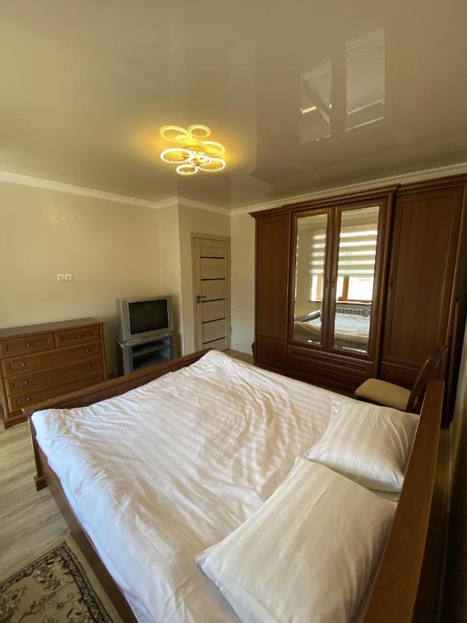 Guest House Tenir Too Naryn 外观 照片